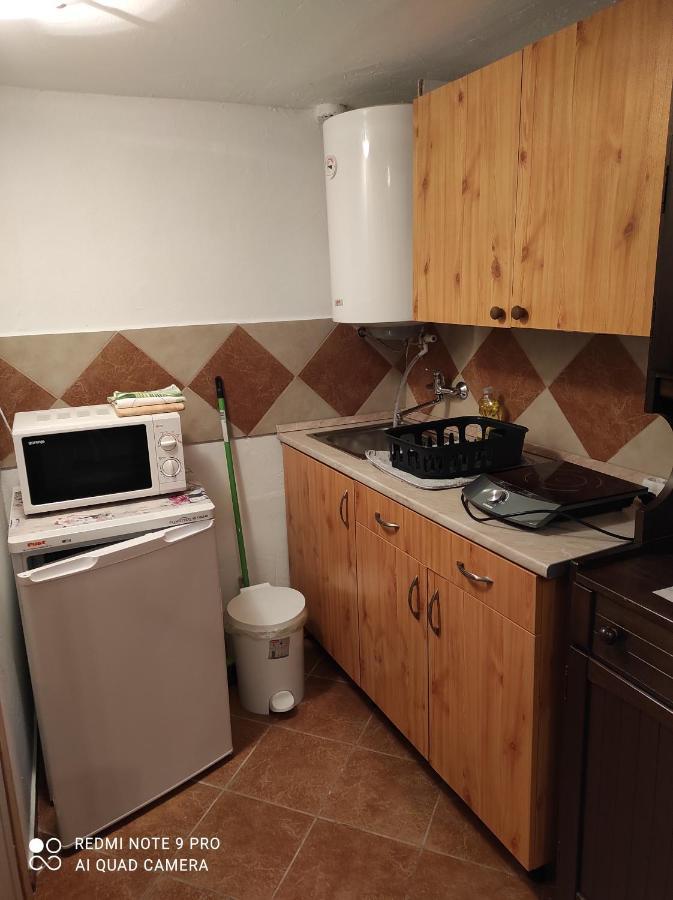 Kis Apartmanhaz 巴拉顿菲赖德 外观 照片